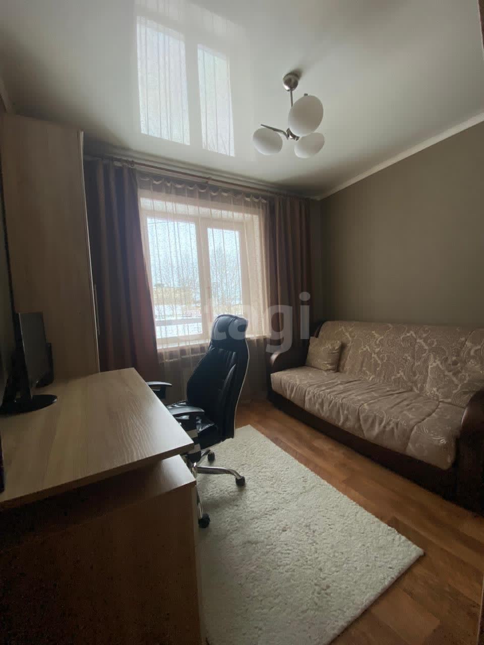 Продажа 4-комнатной квартиры, Южно-Сахалинск, Сахалинская область,  Южно-Сахалинск