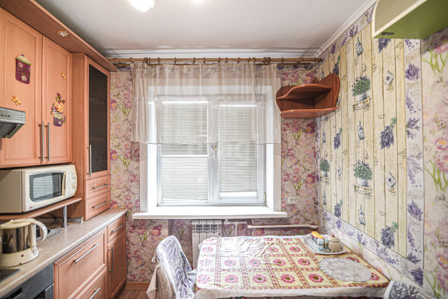 Продажа 2-комнатной квартиры, Южно-Сахалинск, Сахалинская область,  Южно-Сахалинск