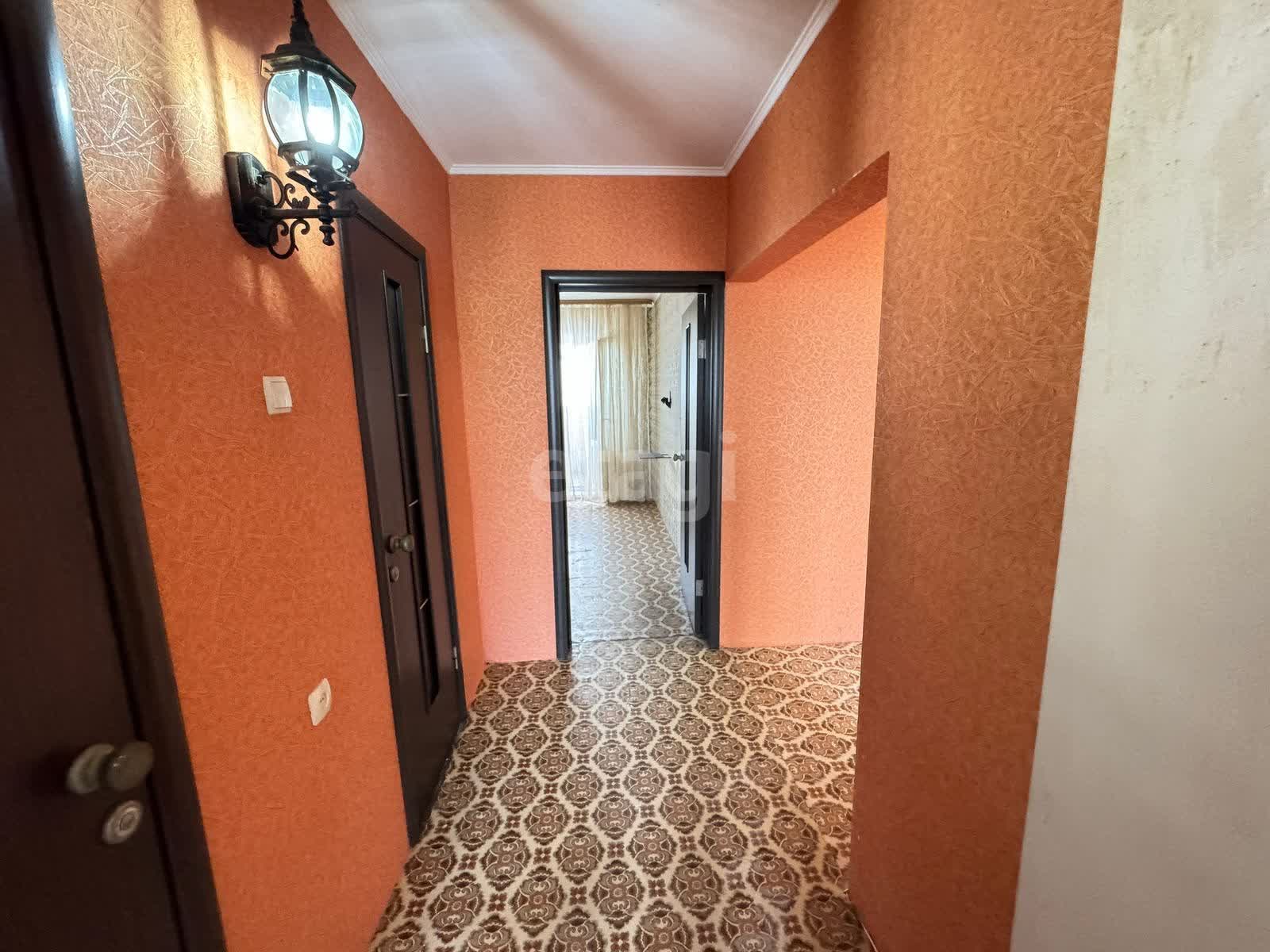 Продажа 2-комнатной квартиры, Южно-Сахалинск, Сахалинская область,  Южно-Сахалинск