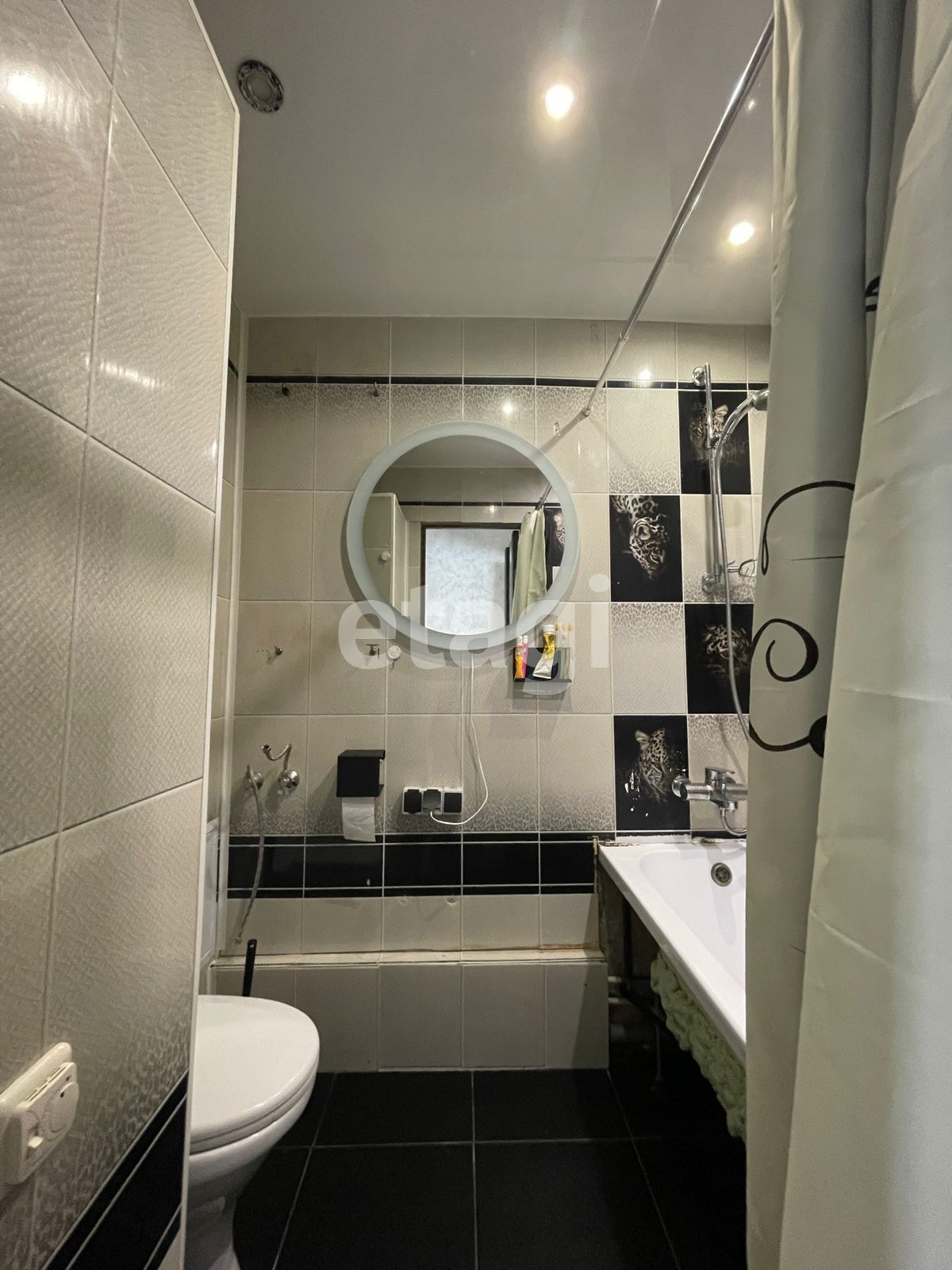 Продажа 3-комнатной квартиры, Южно-Сахалинск, Сахалинская область,  Южно-Сахалинск