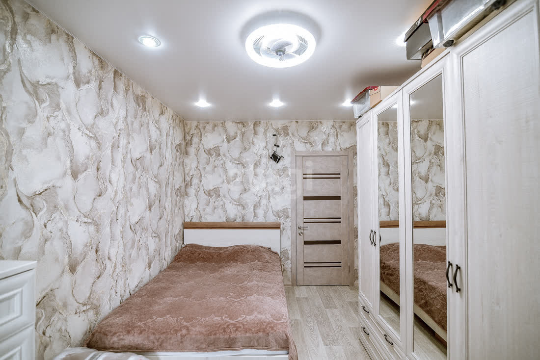 Продажа 3-комнатной квартиры, Южно-Сахалинск, Сахалинская область,  Южно-Сахалинск