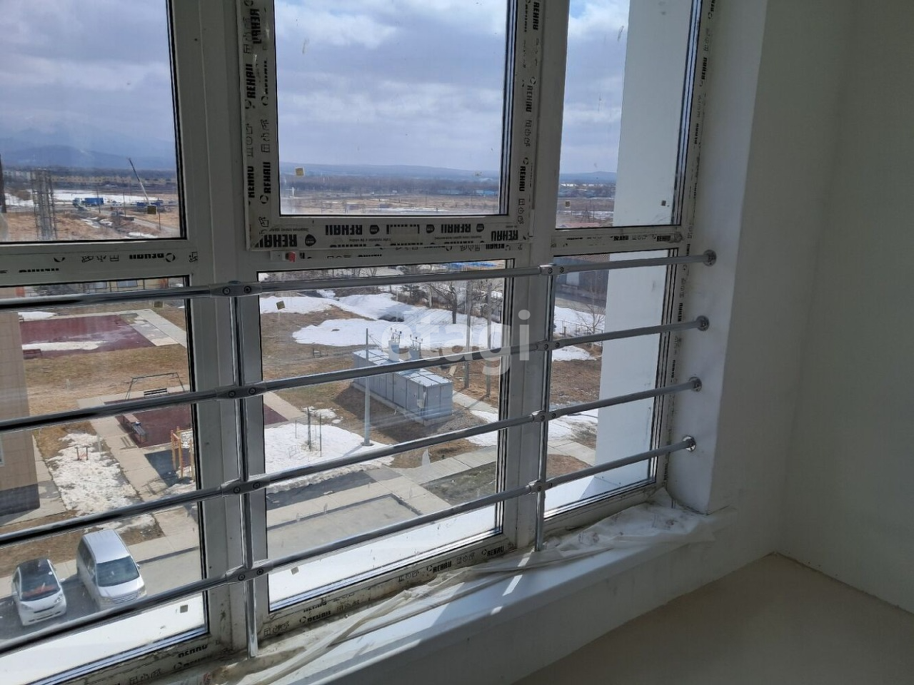 Продажа 2-комнатной квартиры, Южно-Сахалинск, Сахалинская область,  Южно-Сахалинск