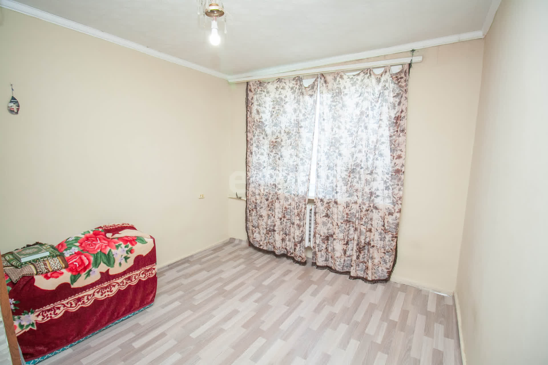 Продажа 3-комнатной квартиры, Южно-Сахалинск, Сахалинская область,  Южно-Сахалинск