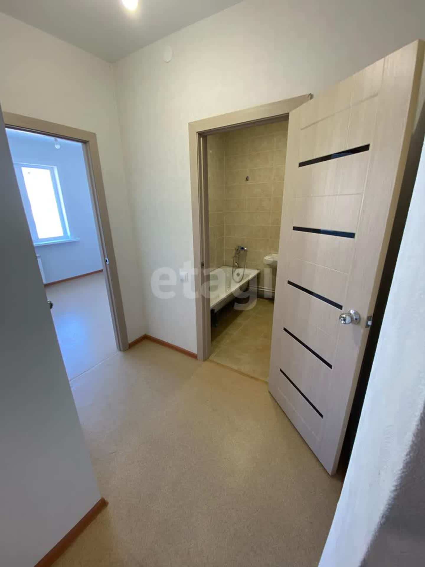 Продажа 3-комнатной квартиры, Южно-Сахалинск, Сахалинская область,  Южно-Сахалинск