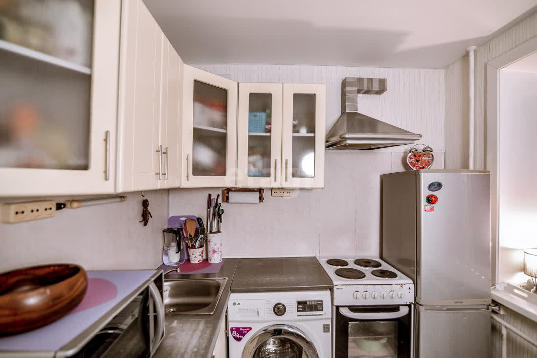 Продажа 2-комнатной квартиры, Южно-Сахалинск, Сахалинская область,  Южно-Сахалинск