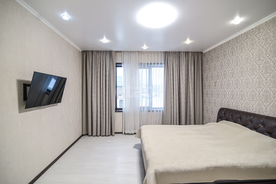 Продажа дома, 200м <sup>2</sup>, 5 сот., Южно-Сахалинск, Сахалинская область,  