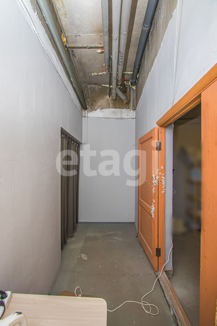 Продажа коммерческой недвижимости, 233м <sup>2</sup>, Улан-Удэ, Бурятия,  Улан-Удэ