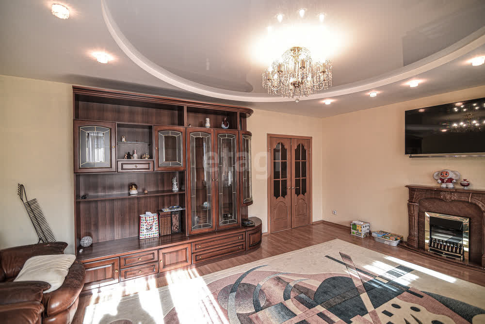 Аренда 3-комнатной квартиры, Южно-Сахалинск, Сахалинская область,  Южно-Сахалинск