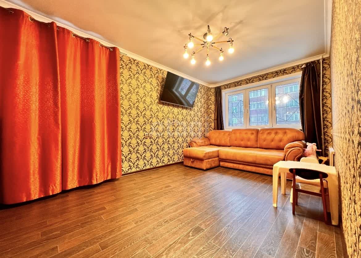 Продажа 3-комнатной квартиры, Южно-Сахалинск, Сахалинская область,  Южно-Сахалинск