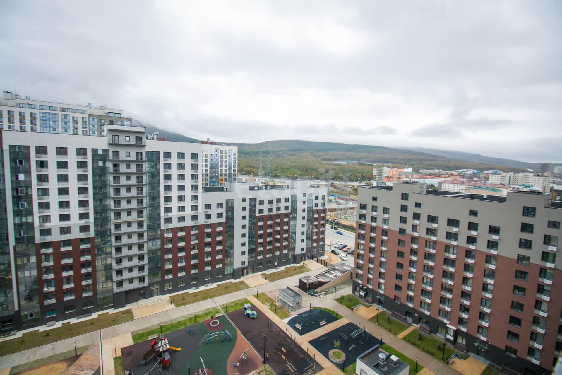 Продажа 3-комнатной квартиры, Южно-Сахалинск, Сахалинская область,  Южно-Сахалинск