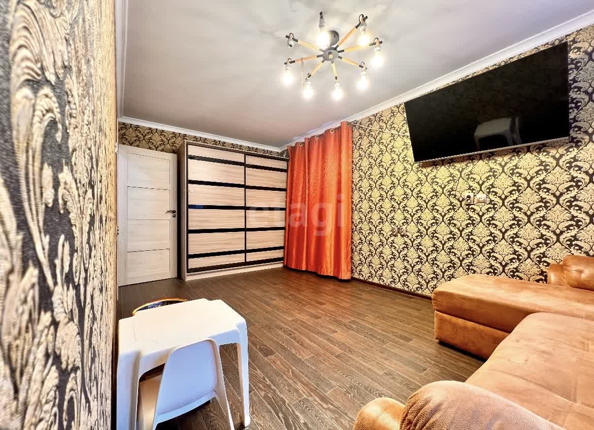 Продажа 3-комнатной квартиры, Южно-Сахалинск, Сахалинская область,  Южно-Сахалинск