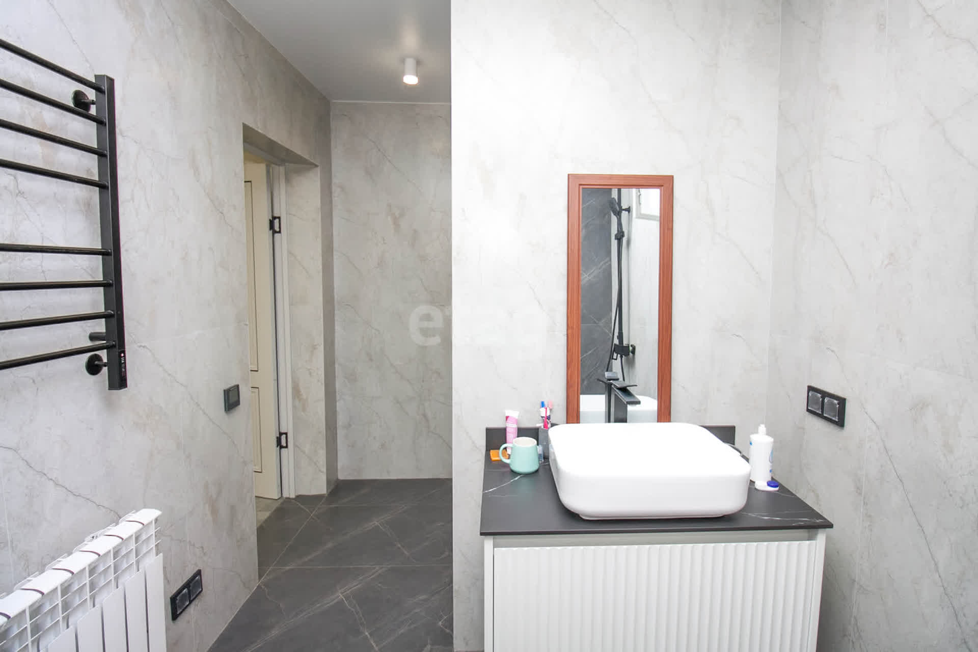 Продажа дома, 290м <sup>2</sup>, 10 сот., Южно-Сахалинск, Сахалинская область,  