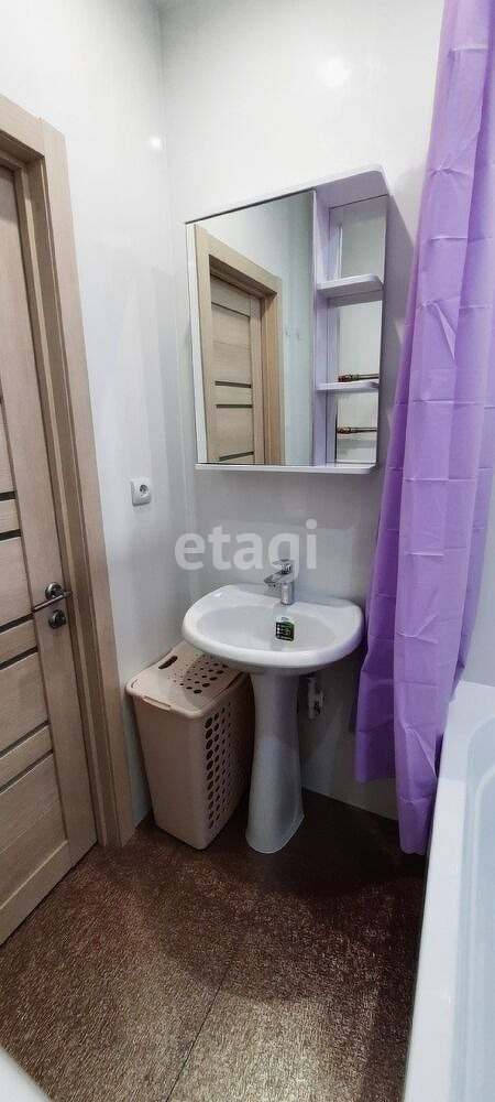 Продажа 3-комнатной квартиры, Южно-Сахалинск, Сахалинская область,  Южно-Сахалинск