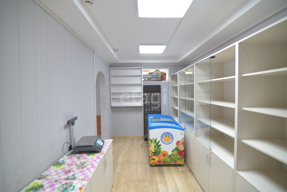 Продажа коммерческой недвижимости, 71м <sup>2</sup>, Южно-Сахалинск, Сахалинская область,  Южно-Сахалинск