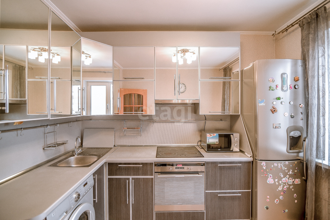 Продажа 3-комнатной квартиры, Южно-Сахалинск, Сахалинская область,  Южно-Сахалинск