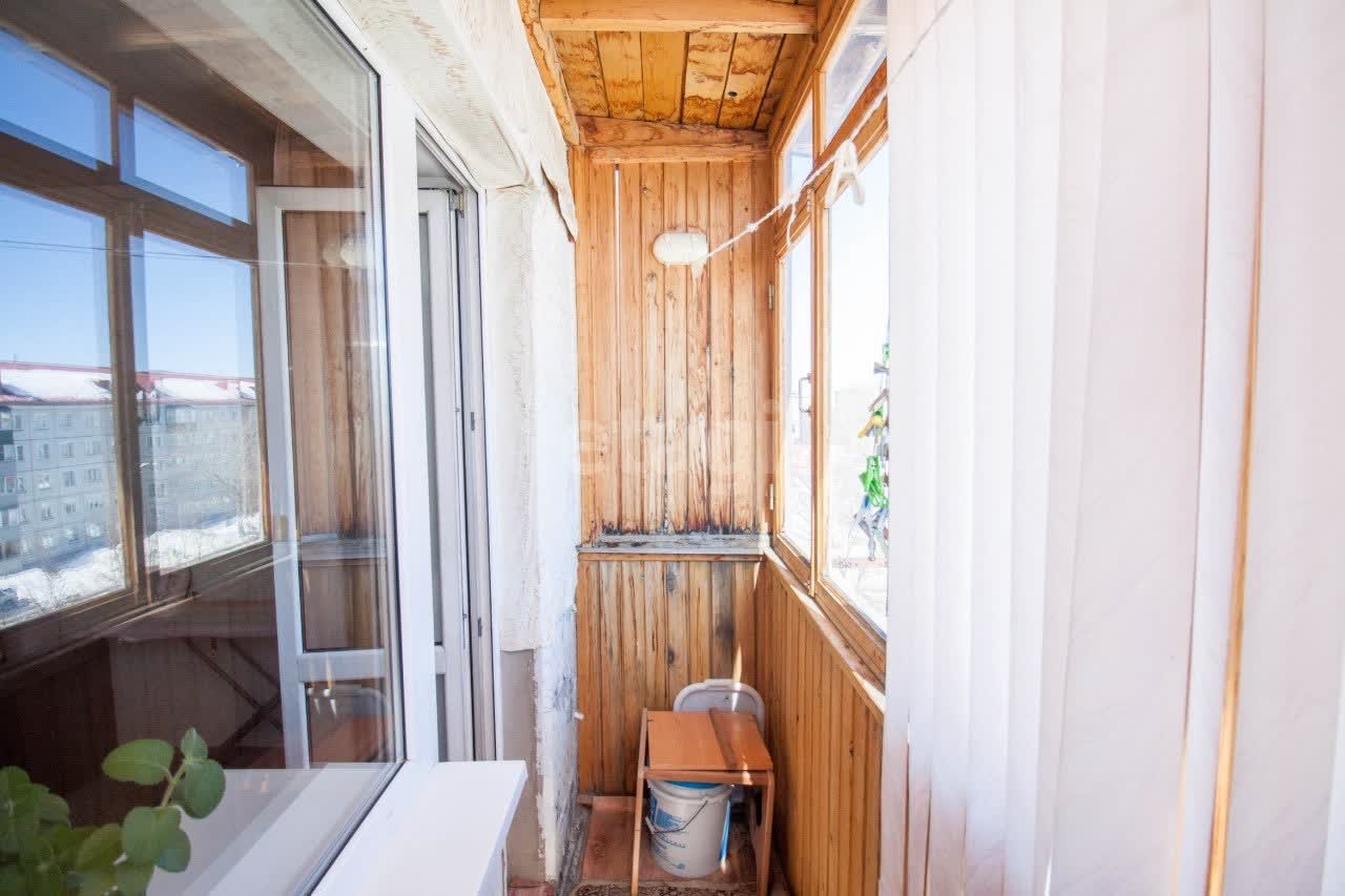 Продажа 2-комнатной квартиры, Южно-Сахалинск, Сахалинская область,  Южно-Сахалинск