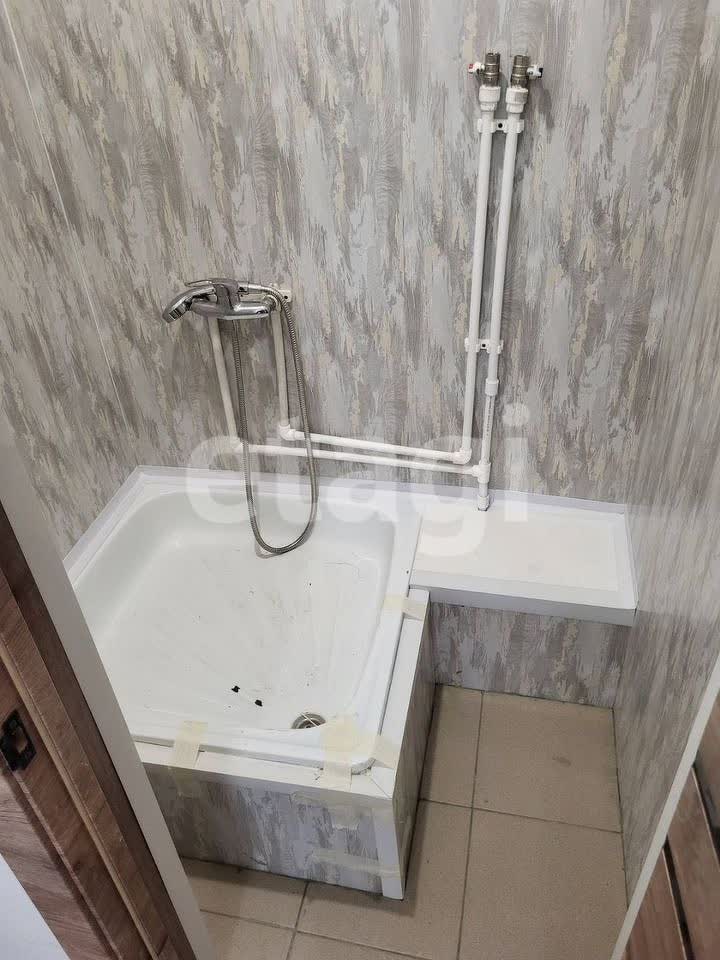 Продажа коммерческой недвижимости, 230м <sup>2</sup>, Улан-Удэ, Бурятия,  Улан-Удэ