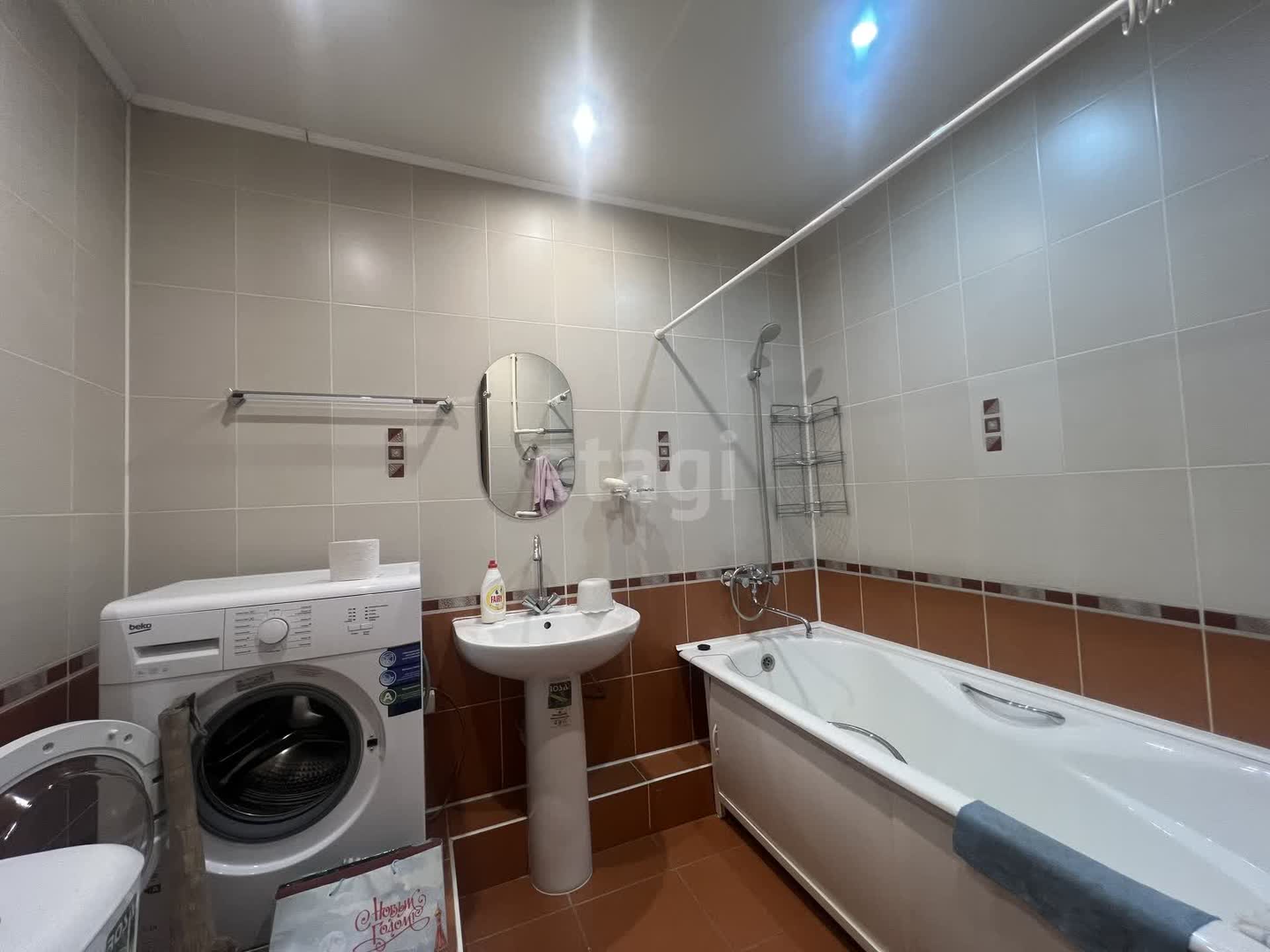 Продажа 2-комнатной квартиры, Улан-Удэ, Республика Бурятия,  Улан-Удэ