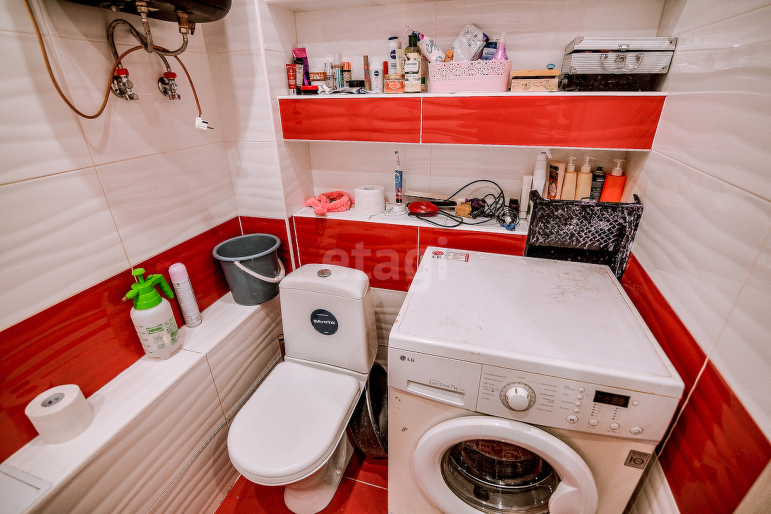 Продажа 2-комнатной квартиры, Южно-Сахалинск, Сахалинская область,  Южно-Сахалинск