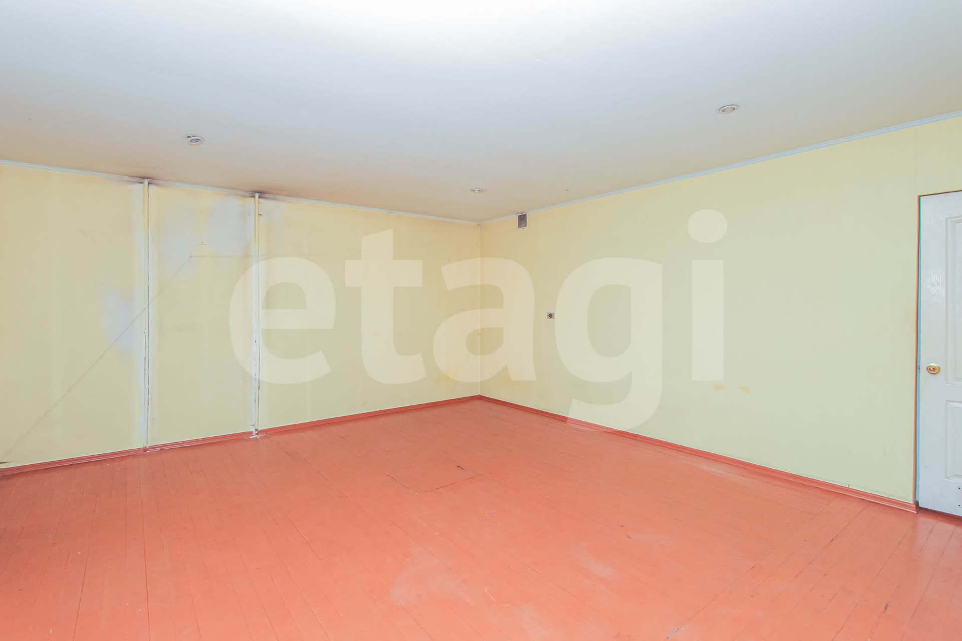 Продажа 4-комнатной квартиры, Улан-Удэ, Республика Бурятия,  Улан-Удэ