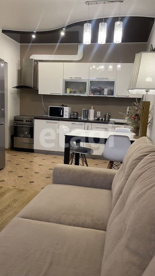 Продажа 3-комнатной квартиры, Улан-Удэ, Республика Бурятия,  Улан-Удэ