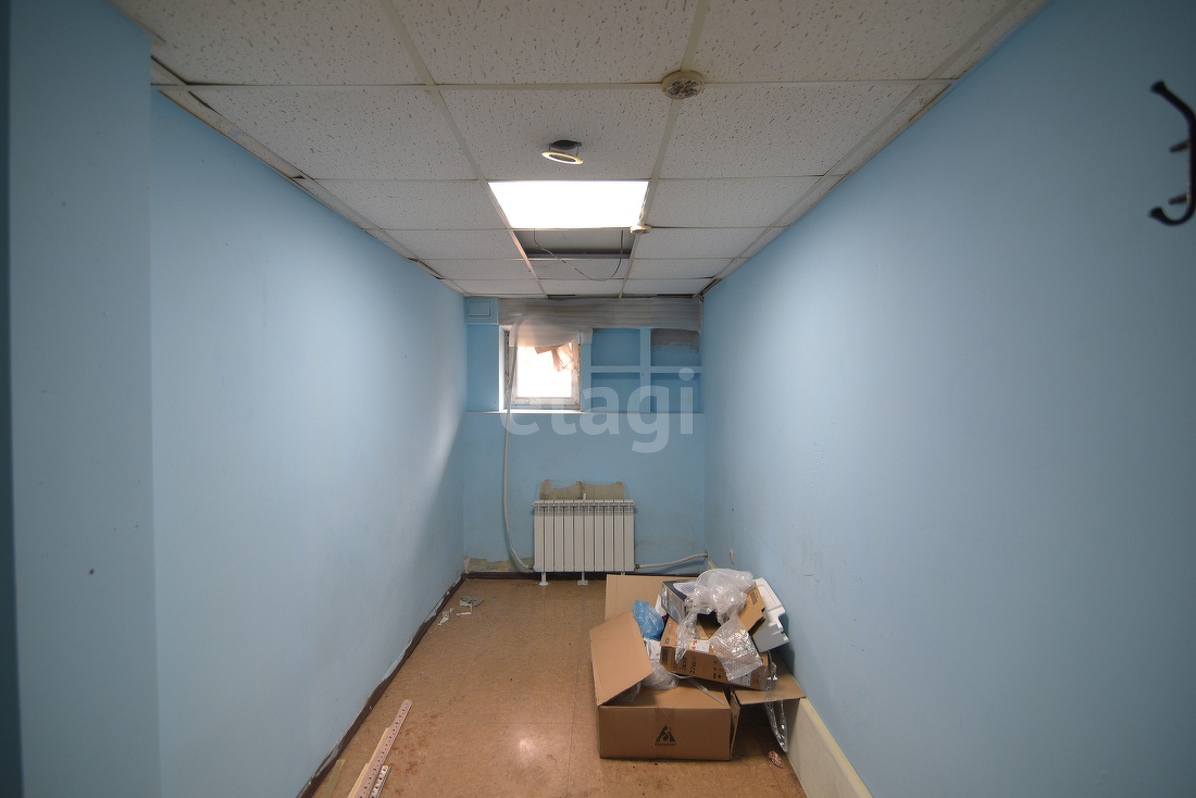 Продажа коммерческой недвижимости, 80м <sup>2</sup>, Южно-Сахалинск, Сахалинская область,  Южно-Сахалинск