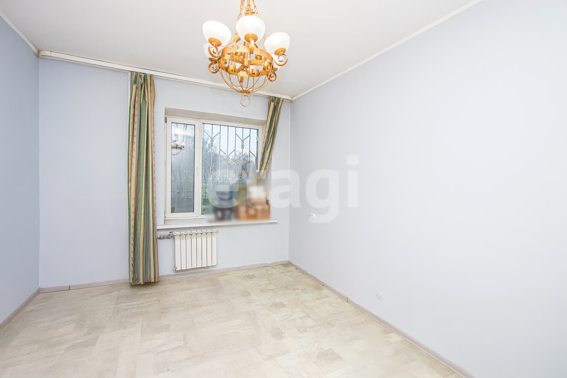 Продажа 4-комнатной квартиры, Улан-Удэ, Республика Бурятия,  Улан-Удэ