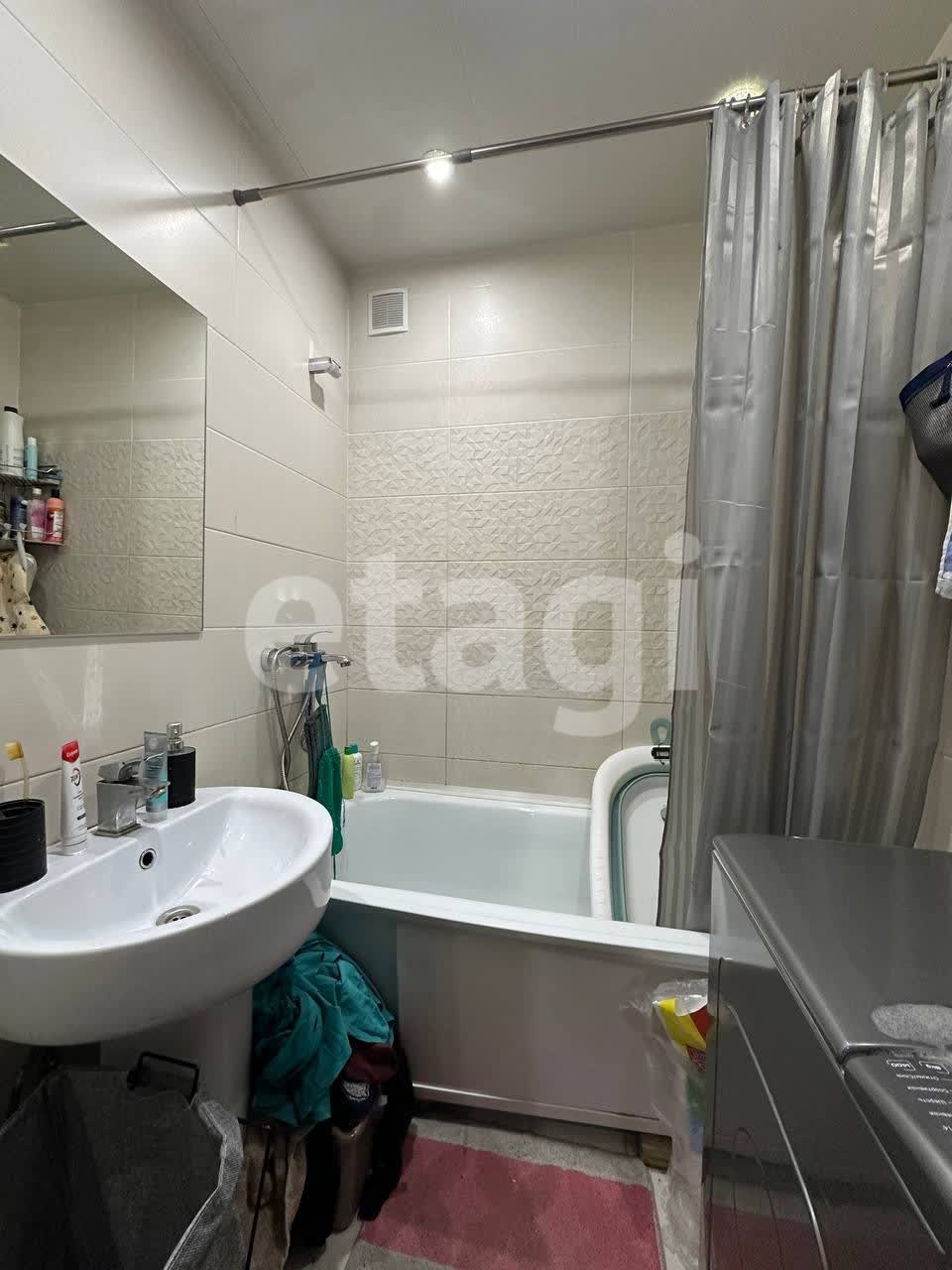 Продажа 3-комнатной квартиры, Улан-Удэ, Республика Бурятия,  Улан-Удэ