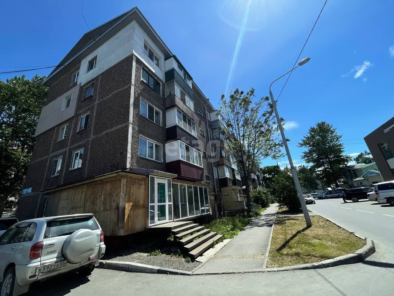 Продажа 3-комнатной квартиры, Южно-Сахалинск, Сахалинская область,  Южно-Сахалинск