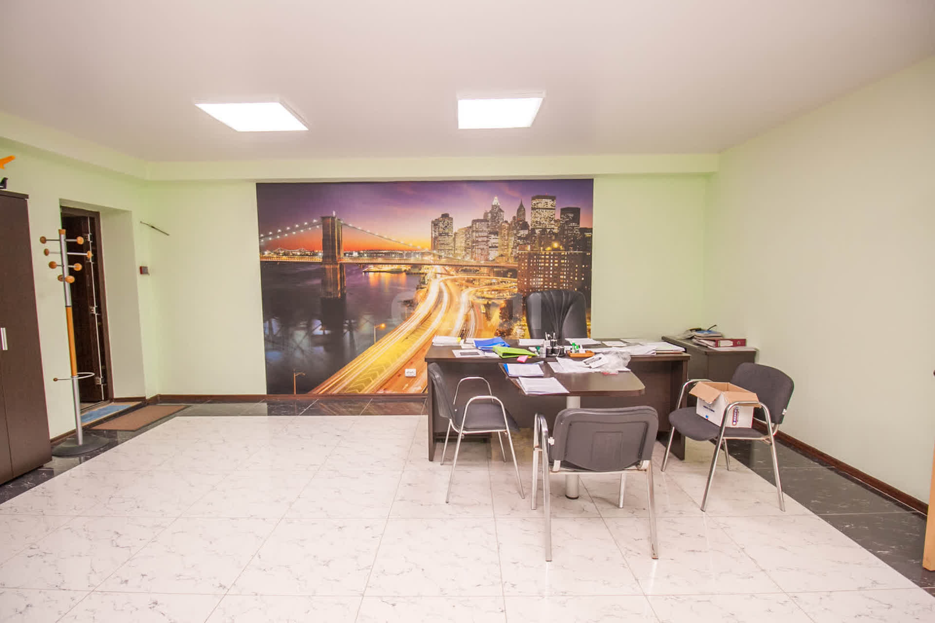 Продажа коммерческой недвижимости, 56м <sup>2</sup>, Южно-Сахалинск, Сахалинская область,  Южно-Сахалинск