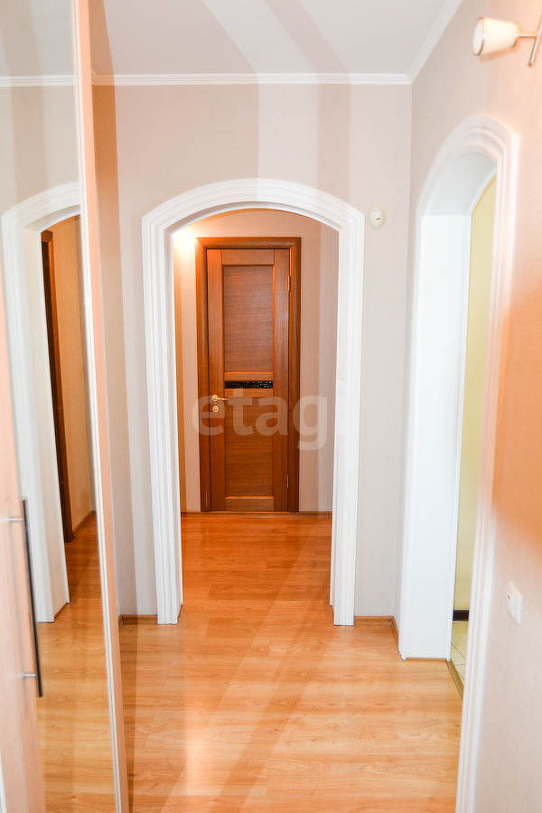 Продажа 3-комнатной квартиры, Южно-Сахалинск, Сахалинская область,  Южно-Сахалинск