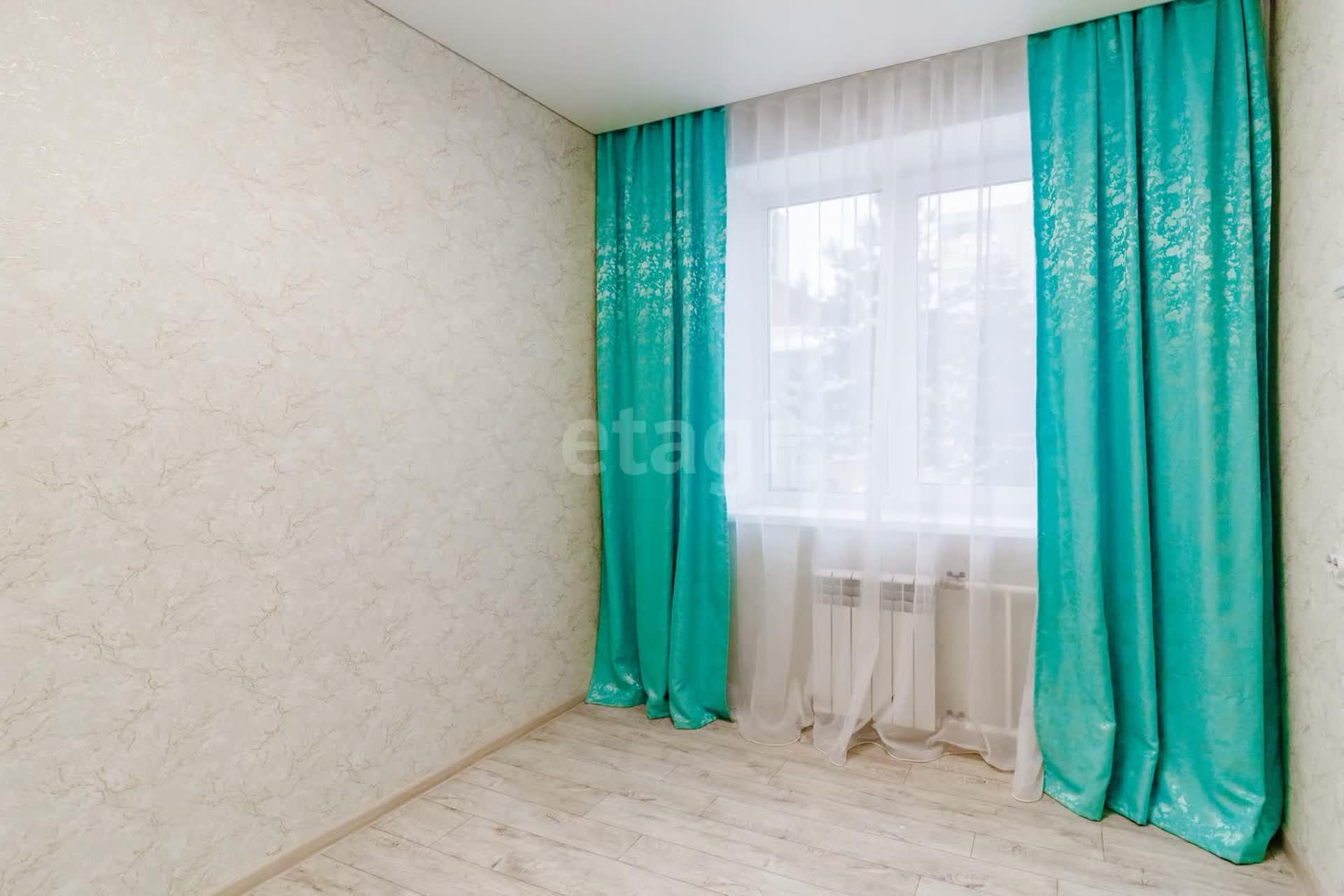 Продажа 3-комнатной квартиры, Комсомольск-на-Амуре, Калинина,  37 к 3