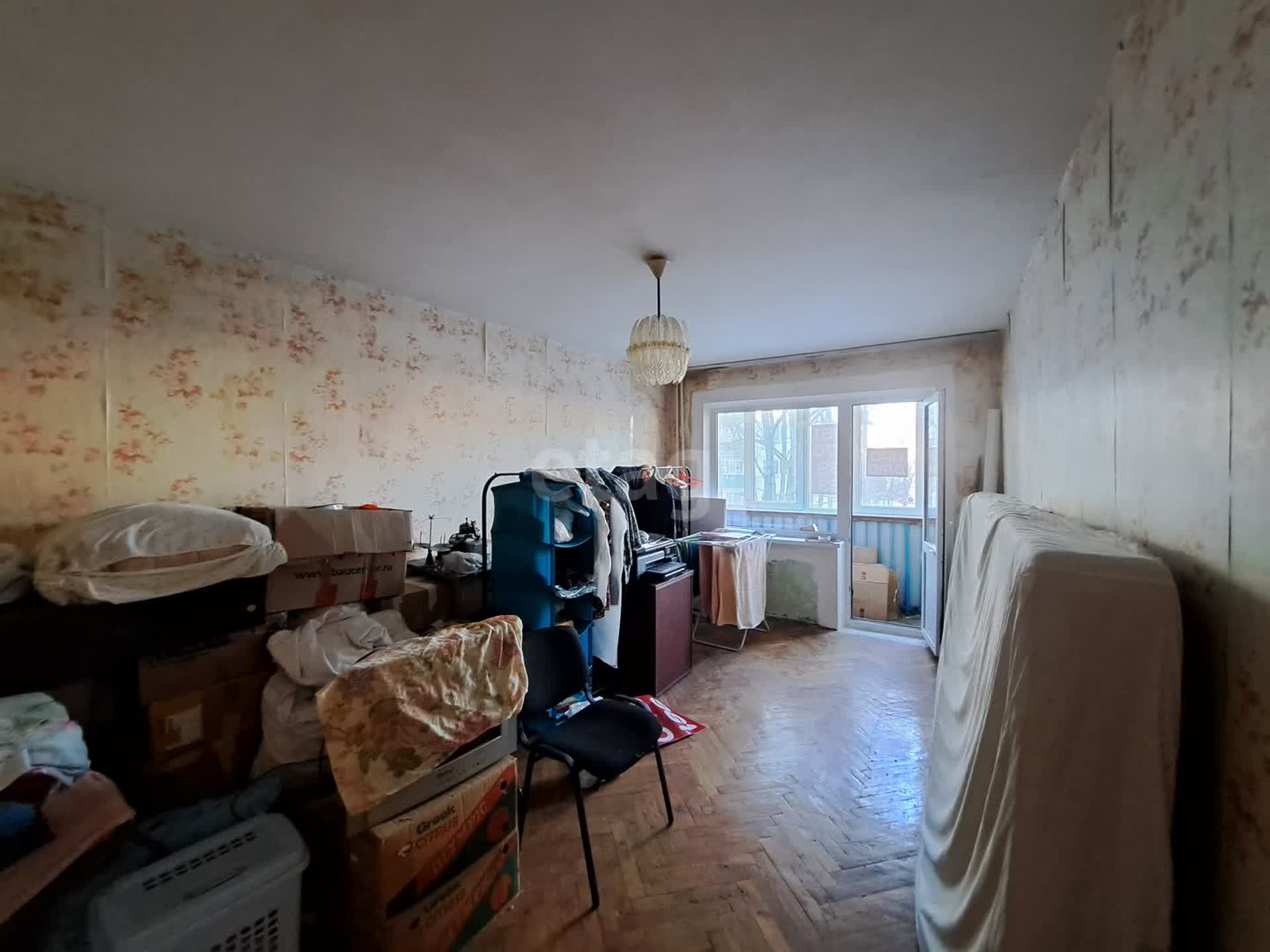 Продажа 3-комнатной квартиры, Майкоп, Депутатская,  4