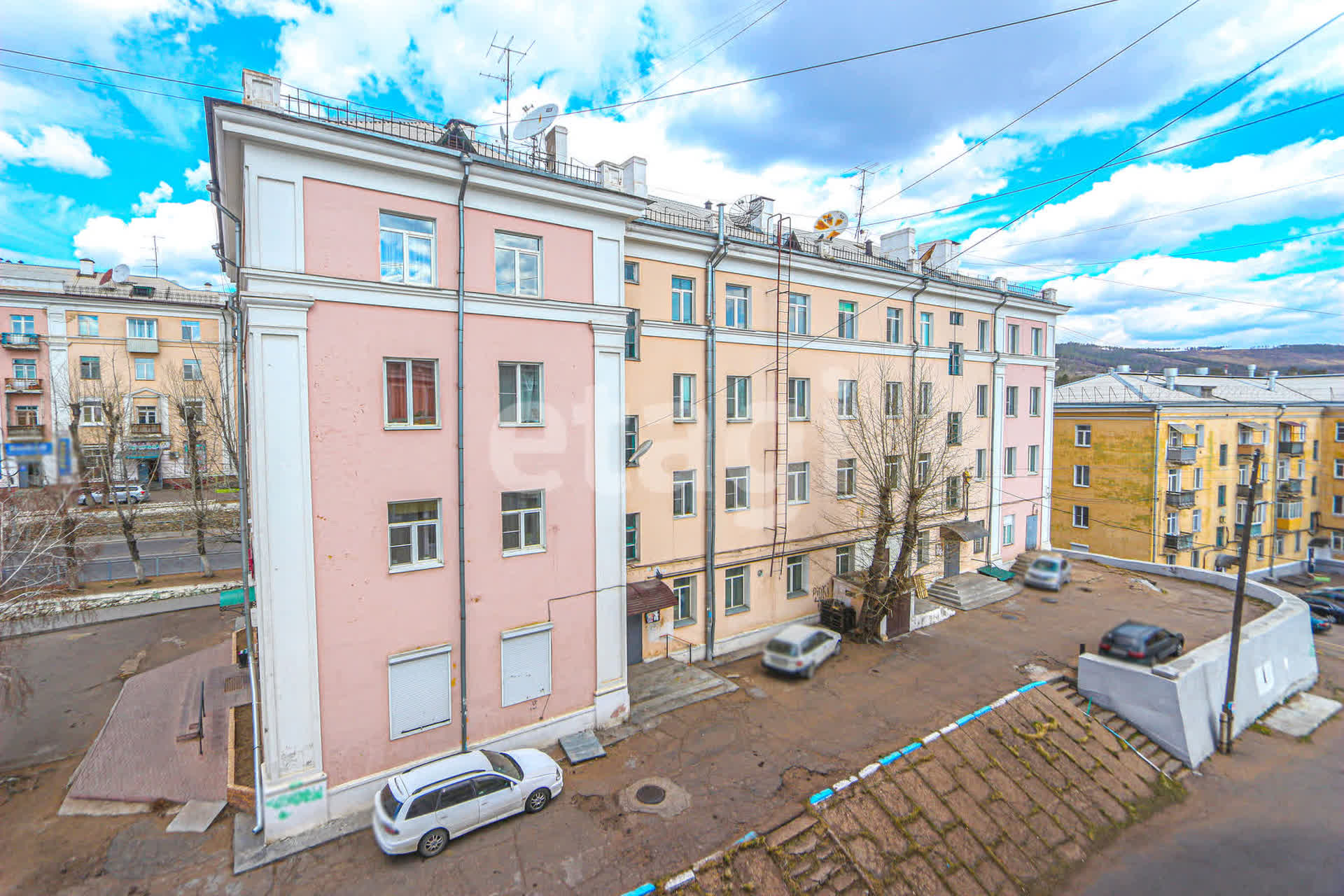 Продажа 3-комнатной квартиры, Улан-Удэ, Республика Бурятия,  Улан-Удэ