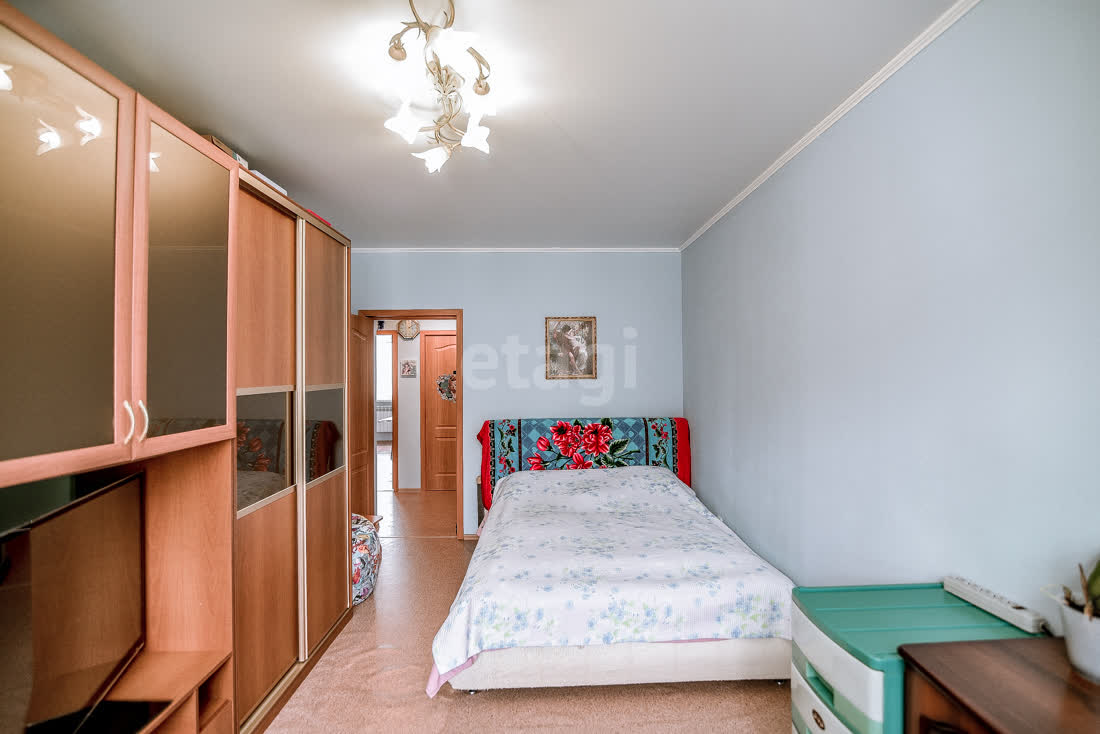 Продажа 3-комнатной квартиры, Южно-Сахалинск, Сахалинская область,  Южно-Сахалинск