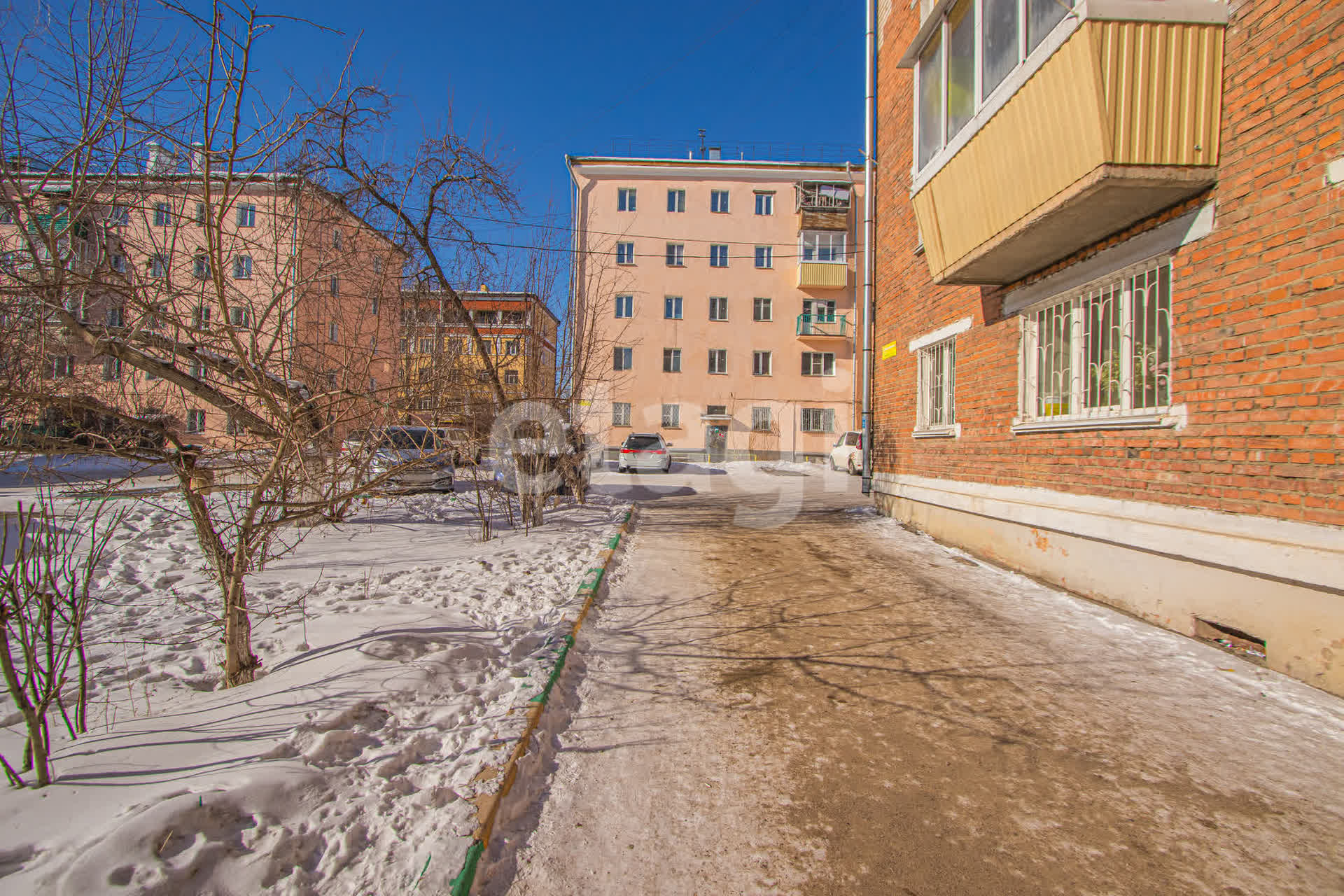 Продажа 4-комнатной квартиры, Улан-Удэ, Республика Бурятия,  Улан-Удэ