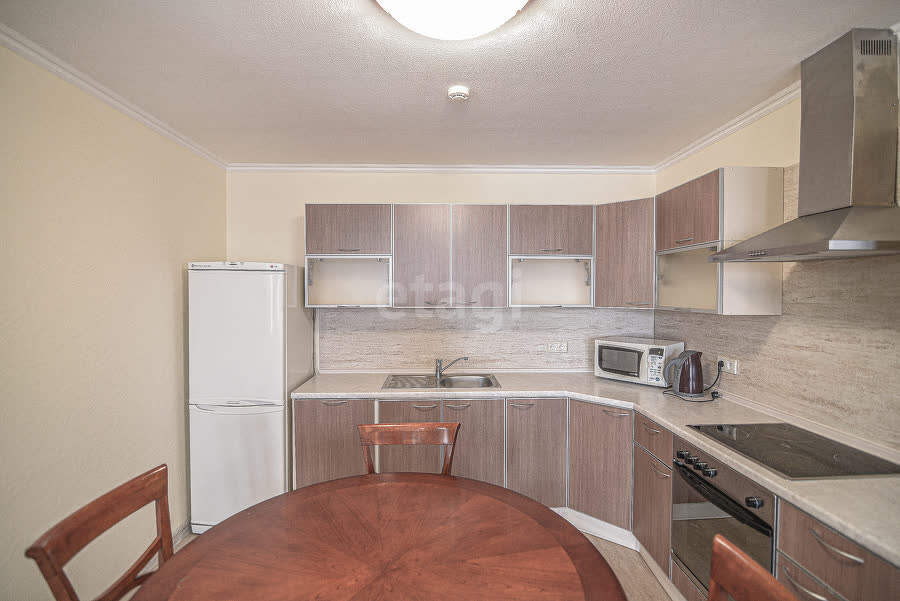 Аренда 1-комнатной квартиры, Южно-Сахалинск, Сахалинская область,  Южно-Сахалинск