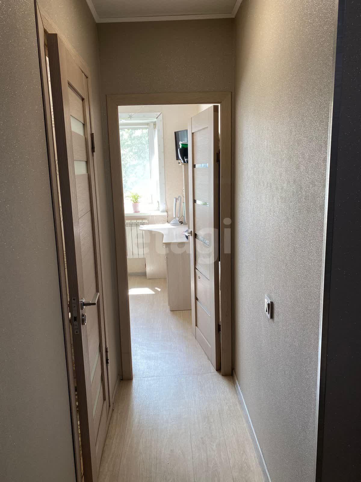 Продажа 2-комнатной квартиры, Южно-Сахалинск, Сахалинская область,  Южно-Сахалинск