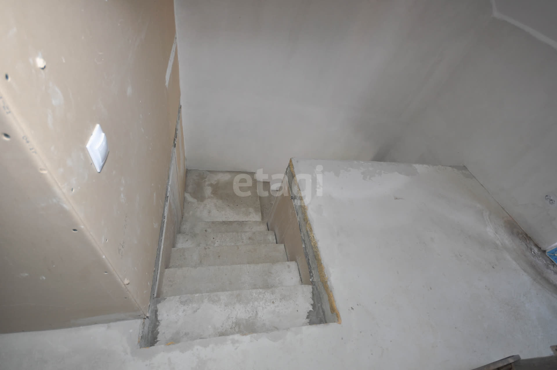 Продажа дома, 113м <sup>2</sup>, 2 сот., Южно-Сахалинск, Сахалинская область,  