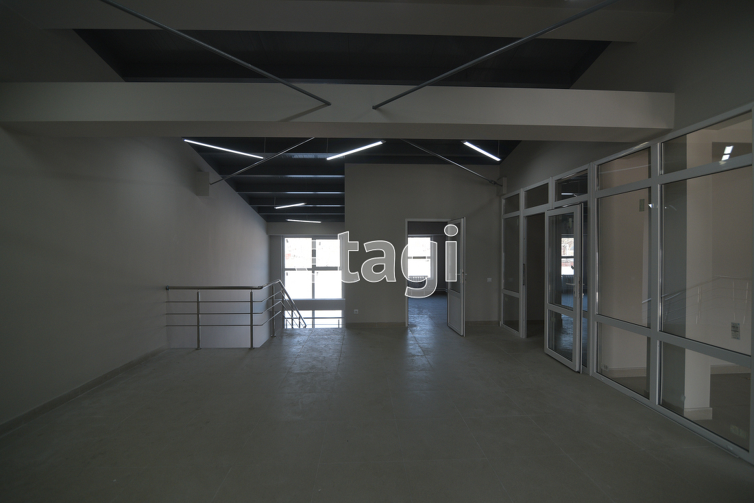 Продажа коммерческой недвижимости, 1100м <sup>2</sup>, Южно-Сахалинск, Сахалинская область,  Южно-Сахалинск