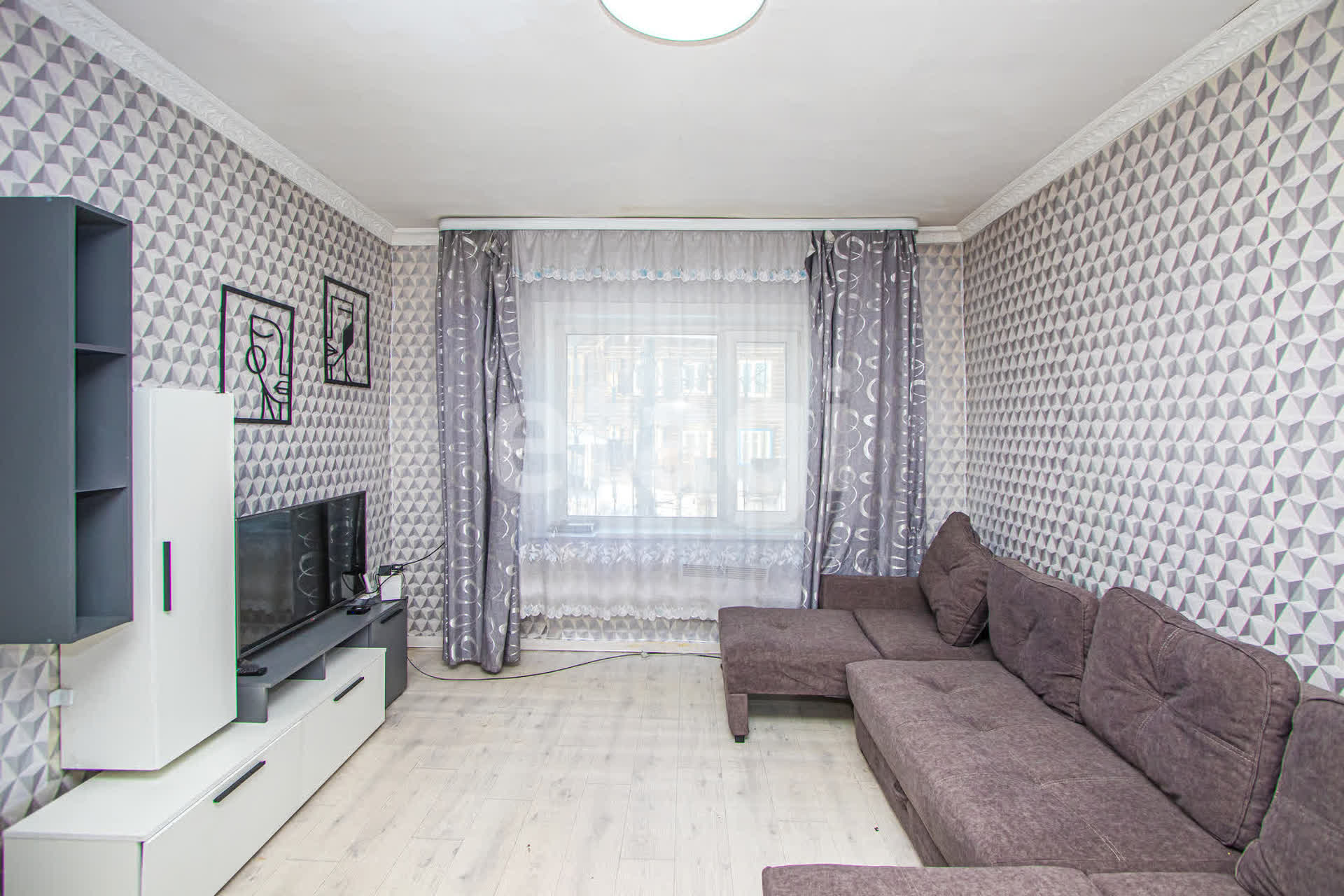 Продажа 2-комнатной квартиры, Улан-Удэ, Республика Бурятия,  Улан-Удэ