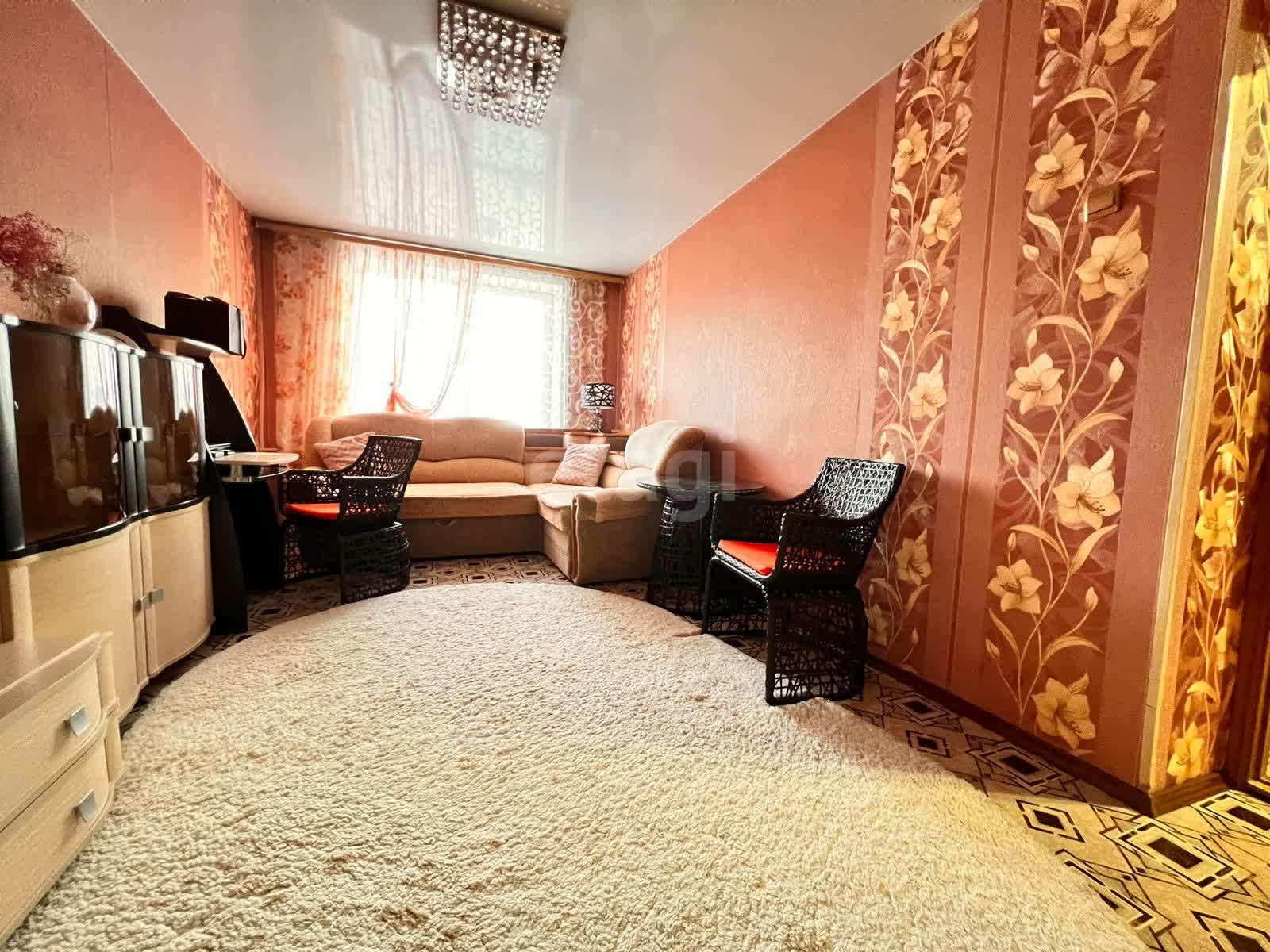 Продажа 2-комнатной квартиры, Южно-Сахалинск, Сахалинская область,  Южно-Сахалинск