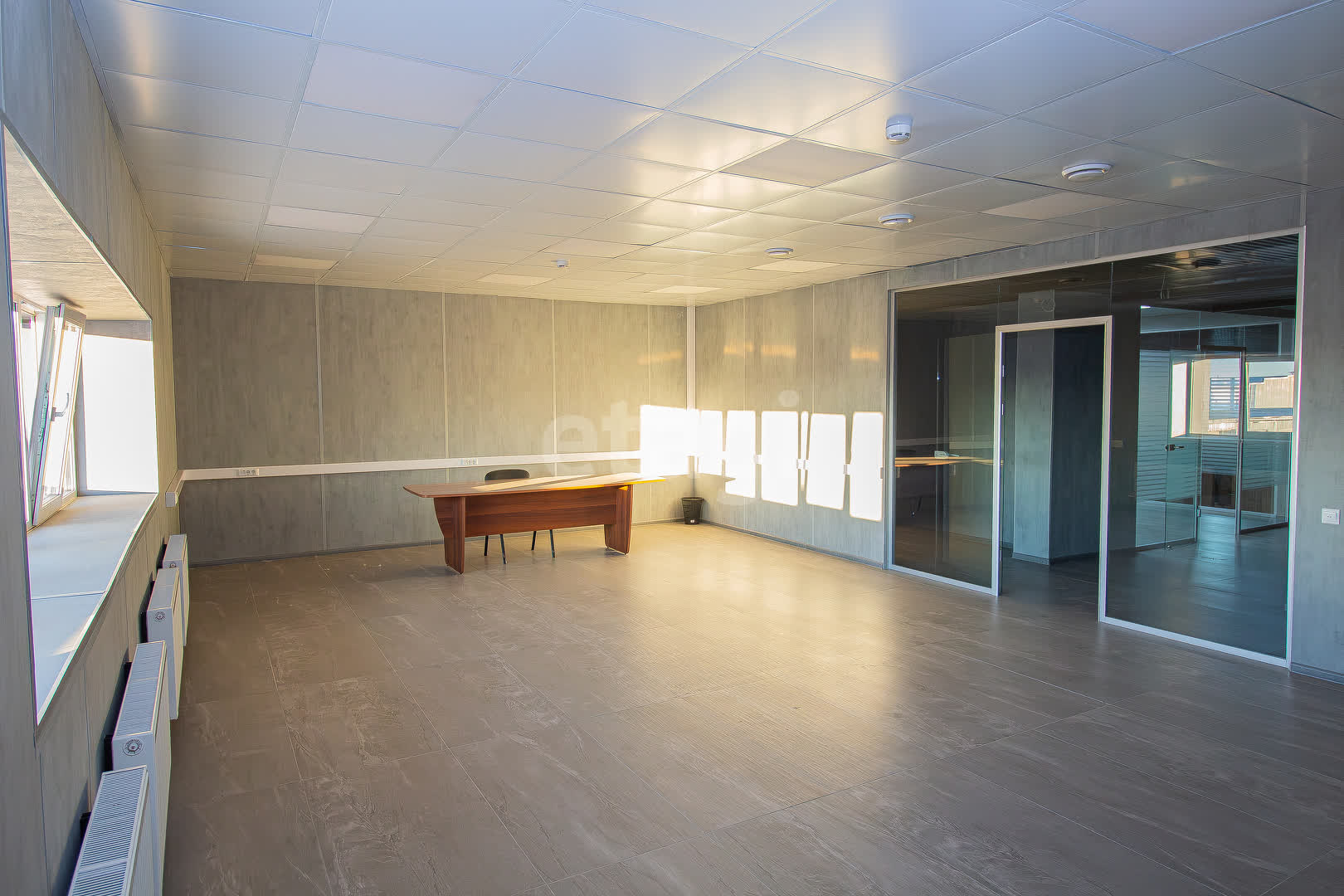 Аренда коммерческой недвижимости, 158м <sup>2</sup>, Новый Уренгой, Ямало-Ненецкий АО,  Новый Уренгой