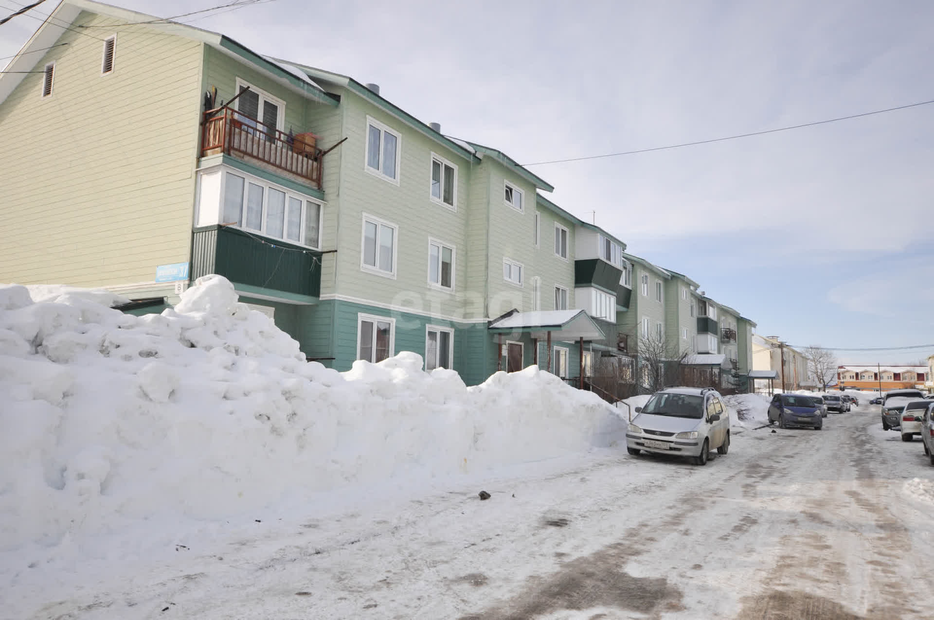 Продажа 2-комнатной квартиры, Южно-Сахалинск, Сахалинская область,  Южно-Сахалинск