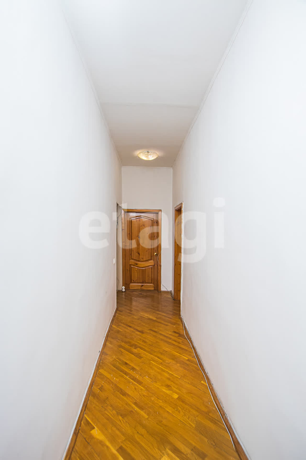 Продажа 4-комнатной квартиры, Улан-Удэ, Республика Бурятия,  Улан-Удэ