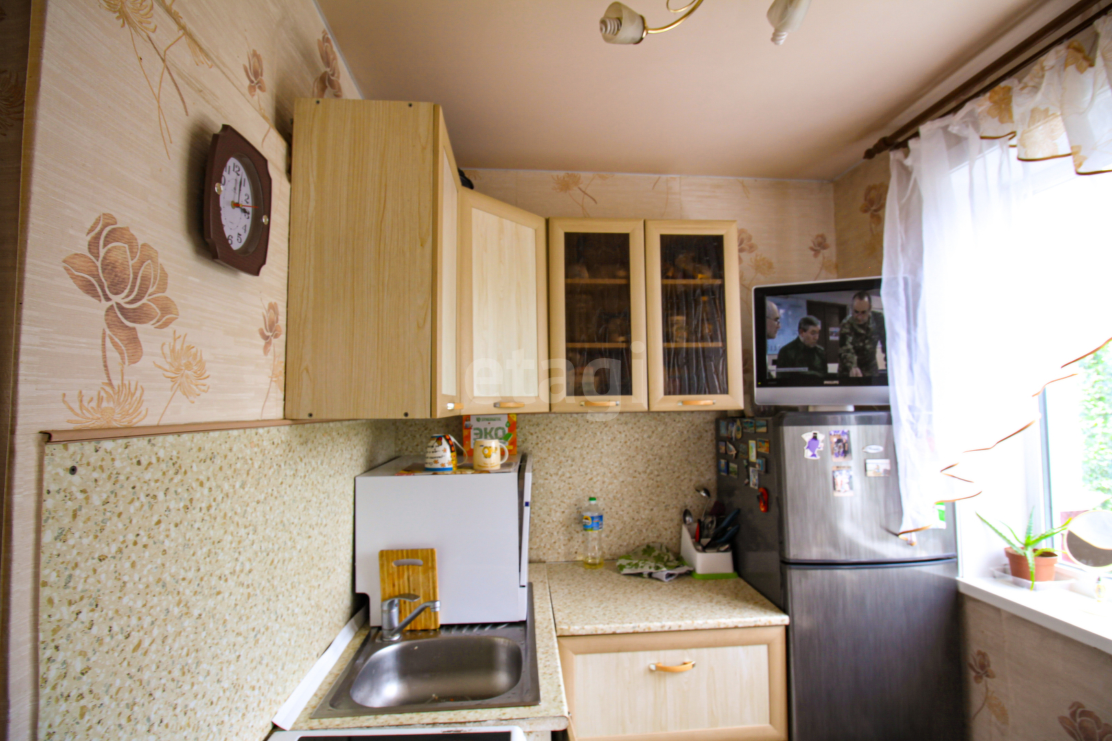 Продажа 2-комнатной квартиры, Южно-Сахалинск, Сахалинская область,  Южно-Сахалинск