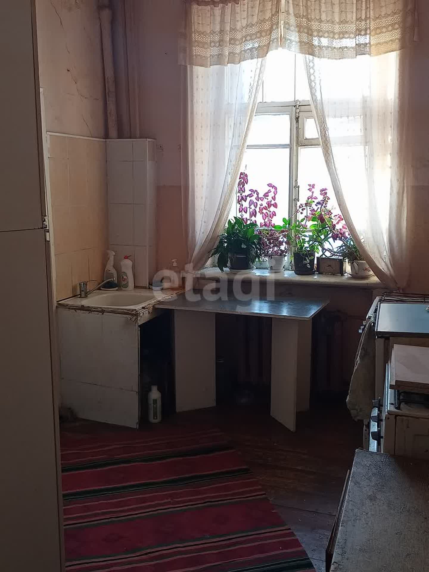 Продажа комнаты, 104м <sup>2</sup>, Челябинск, Челябинская область,  Златоуст