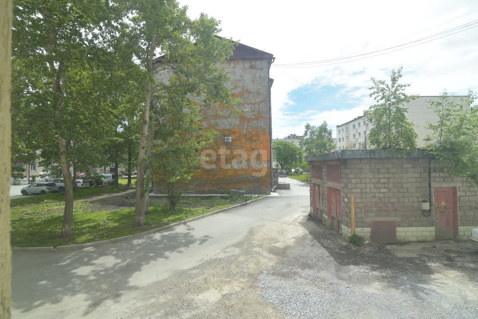 Продажа 2-комнатной квартиры, Южно-Сахалинск, Сахалинская область,  Южно-Сахалинск