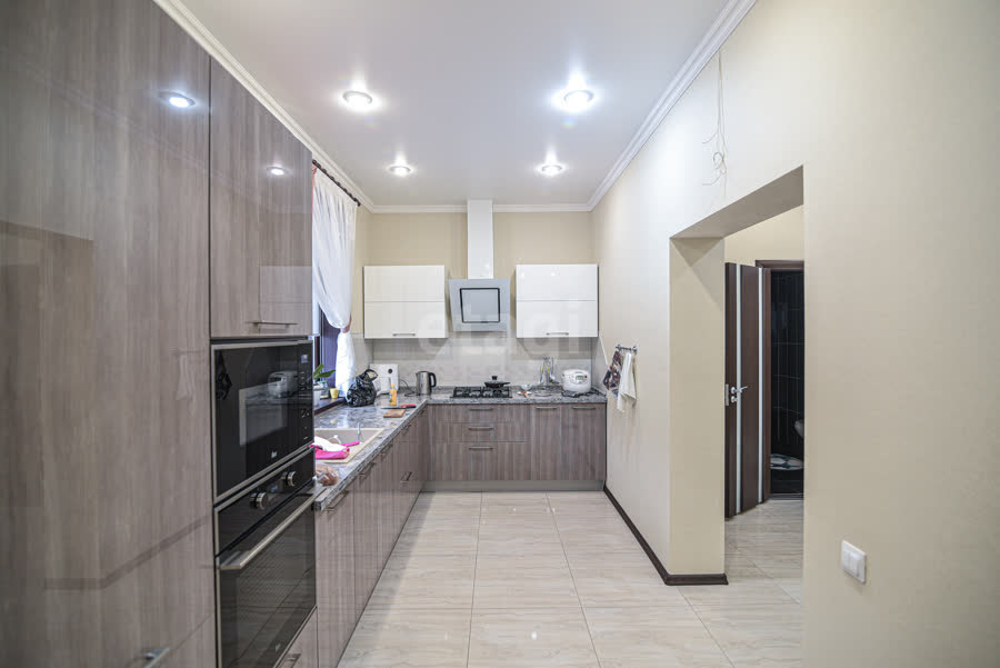 Продажа дома, 200м <sup>2</sup>, 5 сот., Южно-Сахалинск, Сахалинская область,  