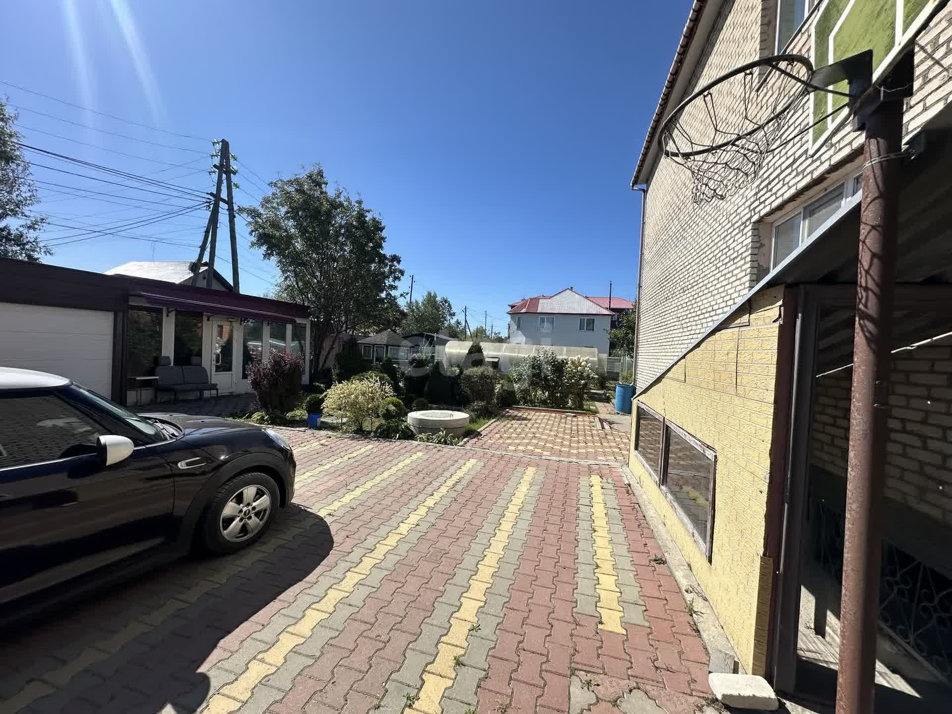 Продажа дома, 300м <sup>2</sup>, 11 сот., Южно-Сахалинск, Сахалинская область,  